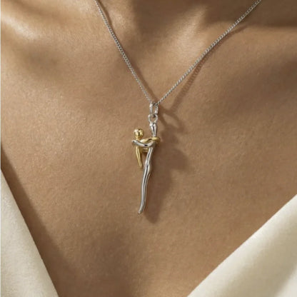 Colgante Abrazo Eterno